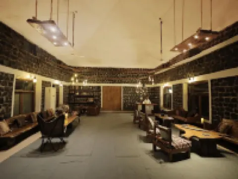 Bandhavgarh Meadows Hotels in Tala