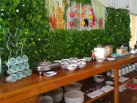 Penginapan Intan Bandara Hotels in Katapiang