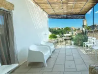 Dimora Zenieri Terrazze e Piscina Hotels in Casarano