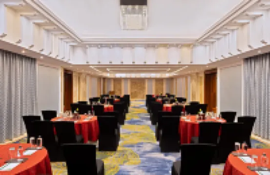 Holiday Inn COCHIN by IHG