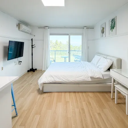 Yangyang Marudal Pension Отели рядом с достопримечательностью «Пляж Хаджодэ»