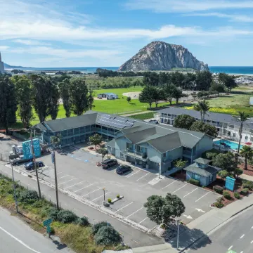 Morro Shores Inn and Suites