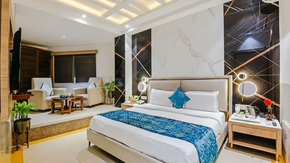 Hotel Delhi 37