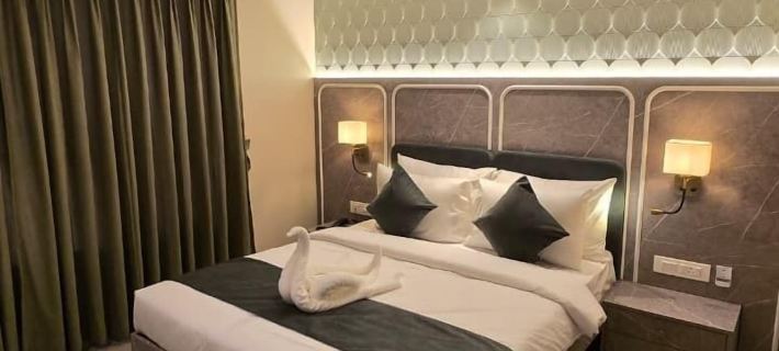 P K Unicorn Hotel And Banquet Hotels in Raigad