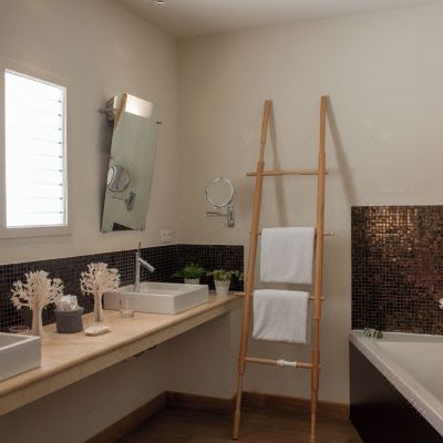 Luxury Room With Terrace Baumanière - les Baux de Provence Promo Code
