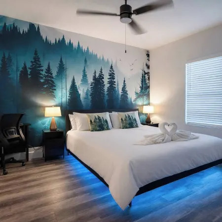 Resort 1BR Oasis Pool Spa Gym Reno Getaway