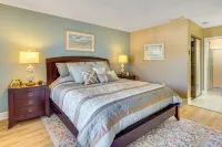 Near Img Academy! Bradenton Condo w/ Pool - Apartments