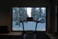 Noa別墅限成人河畔度假村 - 健身室/gym room