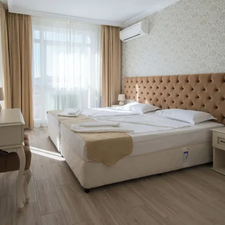 Rena Alexandria Club hotel