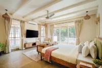 Staymaster White Castle-3BHK | Pvt Pool | Vagator - مسبح خاص