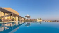 AX The Palace - piscina