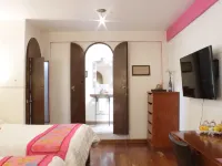 Hotel Coyoacan Hotels near Museo Frida Kahlo