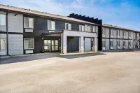 Red Roof Inn & Suites Tomah