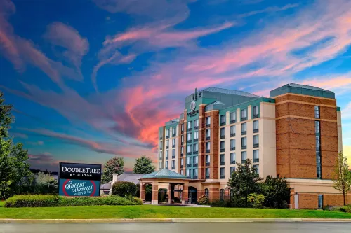 DoubleTree by Hilton Pleasant Prairie Kenosha - Pysäköinti