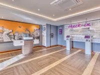 Premier Inn Worksop Hotels in Worksop