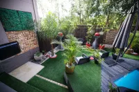 Luxury 2-Bedroom Apartment Near or Tambo with Private Garden & Heated Pool