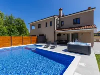 Eroa - Pools