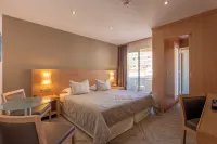 Hôtel le Rocher
