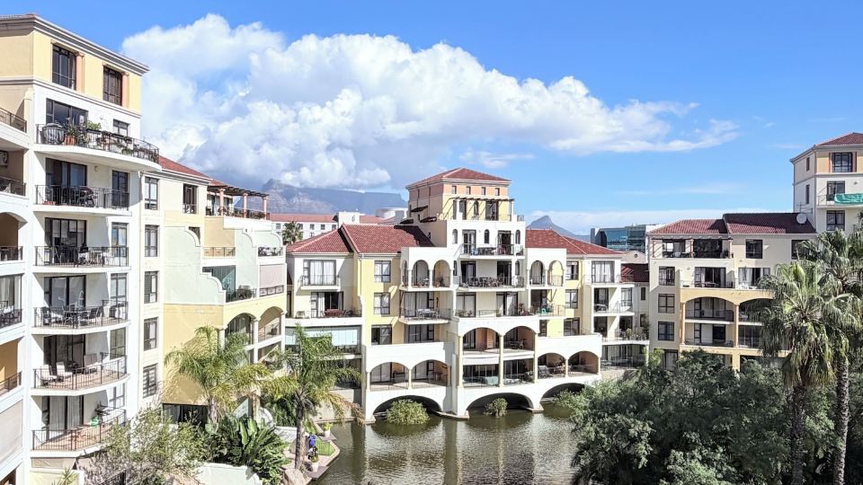 Century Club - Luxury Apartment Hotels