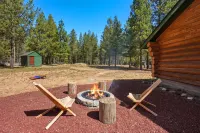 Lucky Logger Cute and Cozy Cabin Getaway