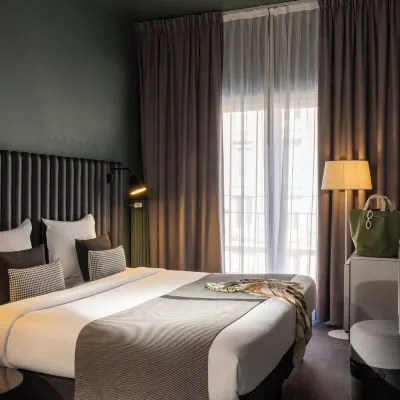 Hôtel Diana Dauphine Hotels near Rivetoile Shopping Centre