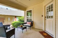 Modern Home Near DFW: Work, Play + Relax! - 2 stjerner