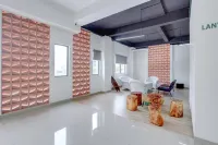 Stylish Deluxe Stay With Free Wifi and Parking