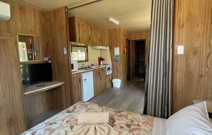 Mansfield Lakeside Caravan Park