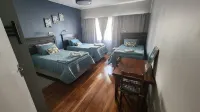 Charming 2-bedroom Apartment in Gqeberha With Garden Views - Apartments