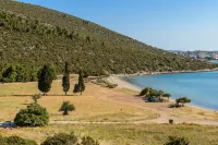 Seaside Aqua Bliss & Serenity with Private Pool - Villas