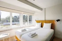 Home Out Marques Suites - Pensionaatit