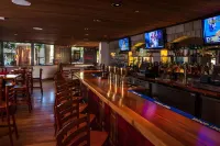 Portola Hotel & Spa - bar