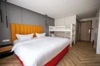 Hotel Andante Rust - Pools