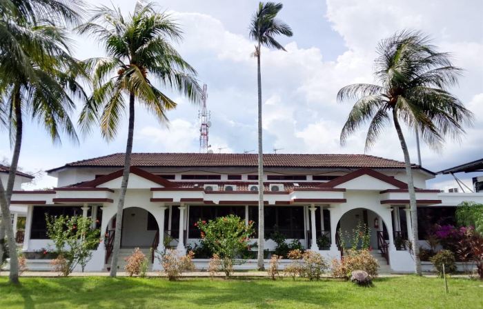 Bunga Raya Resort Parit Buntar