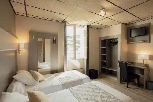 Logis Hotel Restaurant Family & Spa - Pet friendly