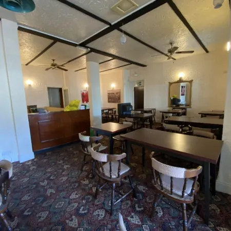 Friends Hotel