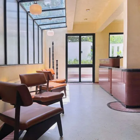 The Four Stories - Luxury near the Lake