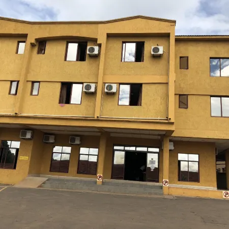Bridgeview Hotel & Conference Centre