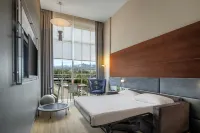 DoubleTree by Hilton Turin Lingotto - 4-Star