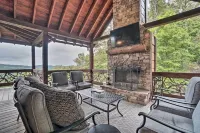 Long-range Views Game Room Fire Pit Pets - Jacuzzi
