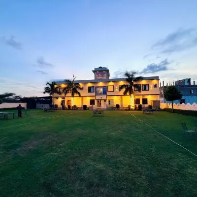 hotel jaipur rajwada Hotels near Nims University