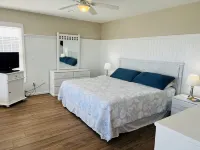 Avalon West- 5 Bedroom Home by RedAwning - Wifi