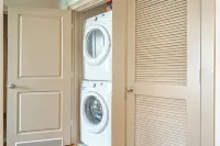PlanURstay -Houston Downtown- 1BR & 1BTH - Private Pool