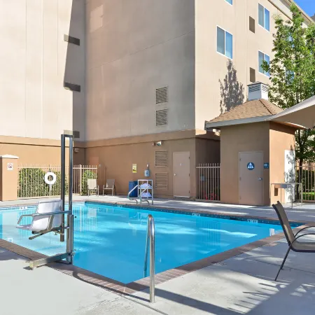 Holiday Inn Express & Suites FRESNO (RIVER PARK) HWY 41 by IHG