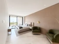 3Bdrm Luxury Condo I Pool &Jacuzzi I GYM - 3-Star