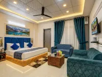 Hotel Cozy Nest Rohini Hotels near DTU