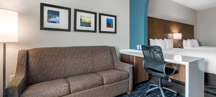 Comfort Suites Fort Lauderdale Airport & Cruise Port Hotels in Dania Beach