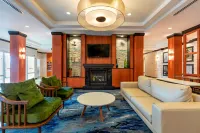 Fairfield Inn & Suites Columbus - 3-Star