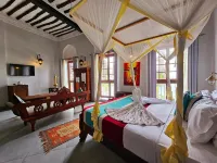 Mizingani Seafront Hotel - Pools