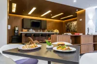 City Express Plus by Marriott San Luis Potosí - breakfast